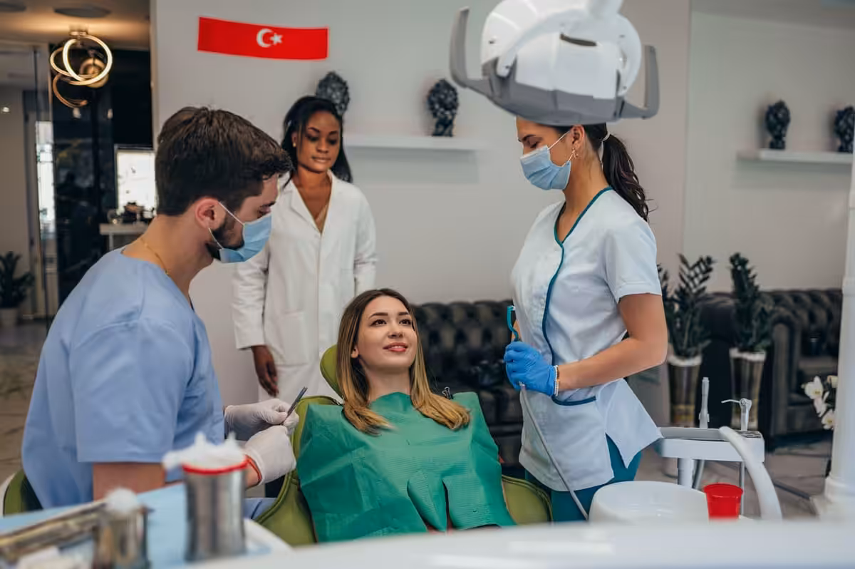 Türkei für eine Zahnbehandlung