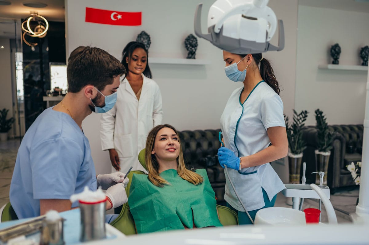 Türkei für eine Zahnbehandlung